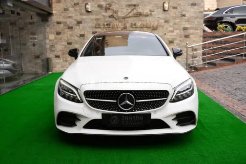 Mercedes C 180 2019 White Used for Sale - 1