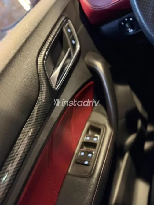 ام جى 6 2025 أحمر مستعملة للبيع - 2