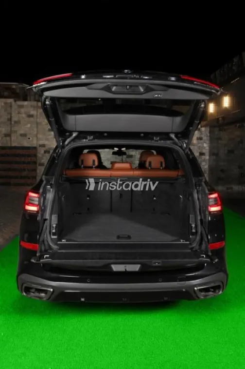 BMW X5 M 2021 Black Used for Sale - 10