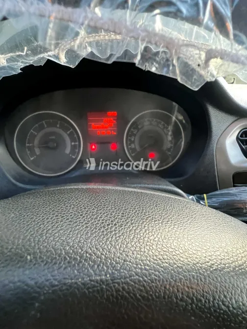 بيجو 301 2015 ذهبي مستعملة للبيع - 4
