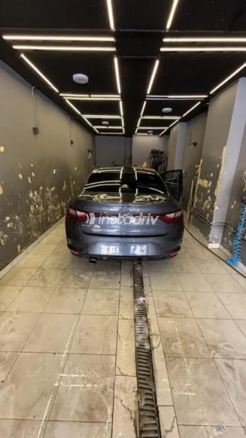 Renault Megane 2021 White Used for Sale - 2