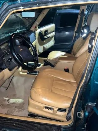 جيب شيروكي 1998 أخضر مستعملة للبيع