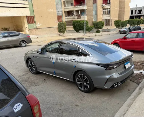 شيرى اريزو 8 2026 رمادي مستعملة للبيع - 1