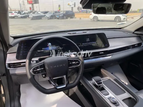 شيرى اريزو 8 2026 رمادي مستعملة للبيع - 3