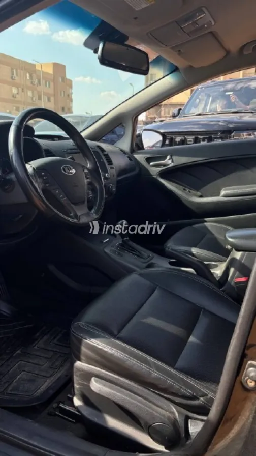 Kia Cerato 2013 Black Used for Sale - 10