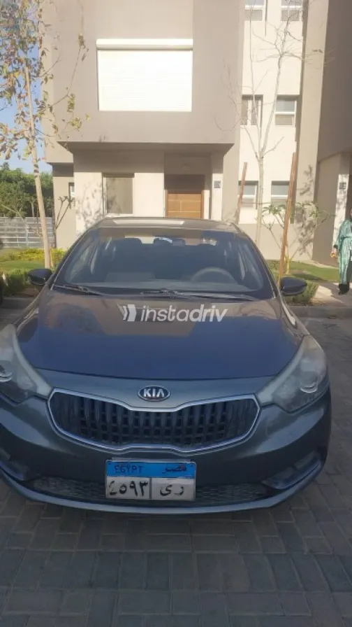 Kia Cerato 2015 Silver Used for Sale - 1