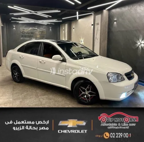 Chevrolet Optra 2014 White Used for Sale - 2