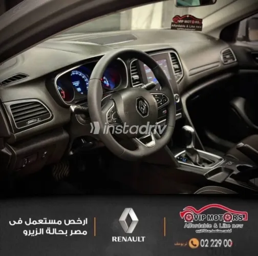 رينو ميجان 2020 فضي مستعملة للبيع - 5