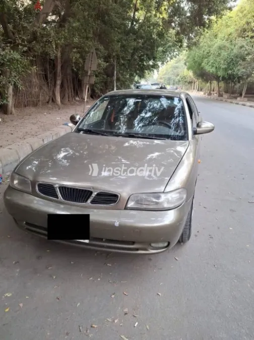 Daewoo Nubira 1998 Gold Used for Sale - 1