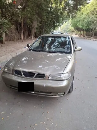 Daewoo Nubira 1998 Gold Used for Sale