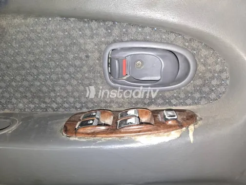 Kia Spectra 2004 White Used for Sale - 5