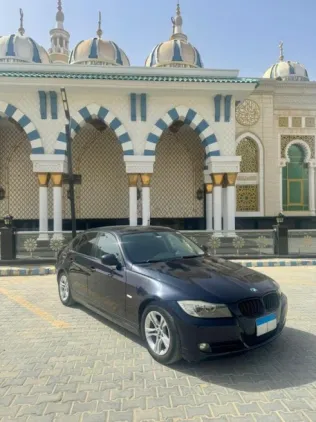 BMW 318 2010 Dark Blue Used for Sale