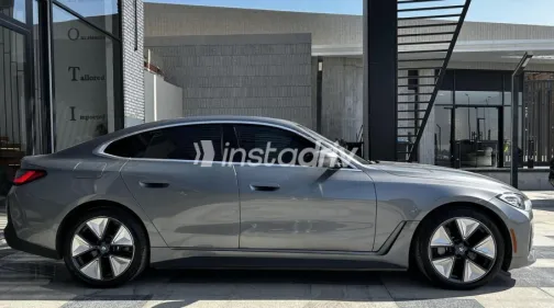 بي ام دبليو I4 2022 رمادي مستعملة للبيع - 5
