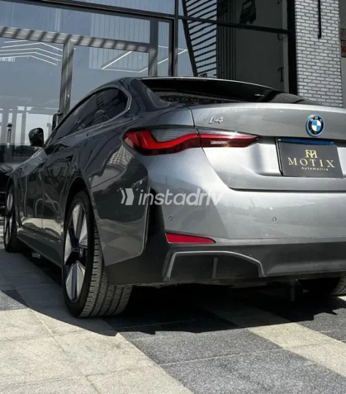 بي ام دبليو I4 2022 رمادي مستعملة للبيع - 9