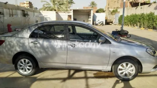 Byd F3 2022 White Used for Sale - 4