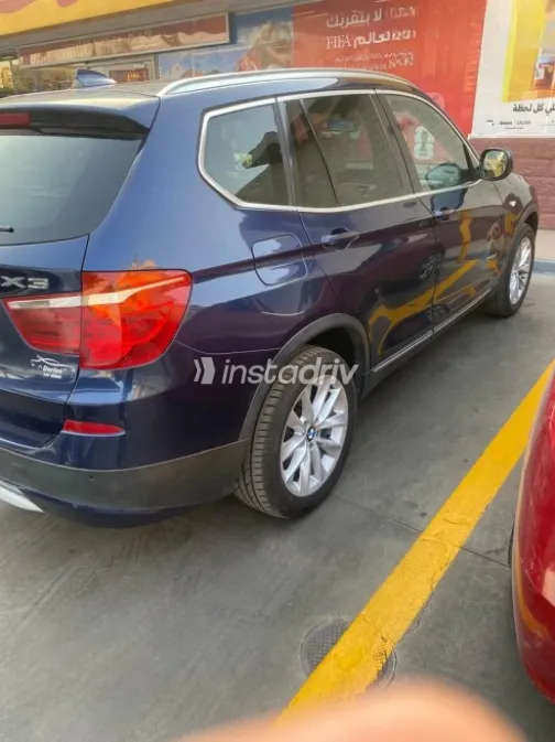 بي ام دبليو X3 2012 أزرق غامق مستعملة للبيع - 8