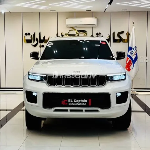 جيب جراند شيروكي 2023 أبيض مستعملة للبيع - 5