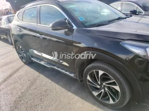 Hyundai Tucson 2019 White Used for Sale - 10