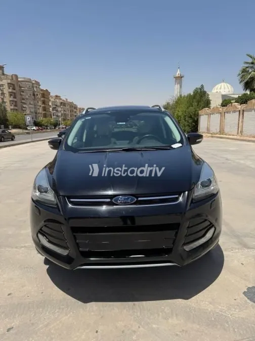 Ford Kuga 2016 Black Used for Sale - 4