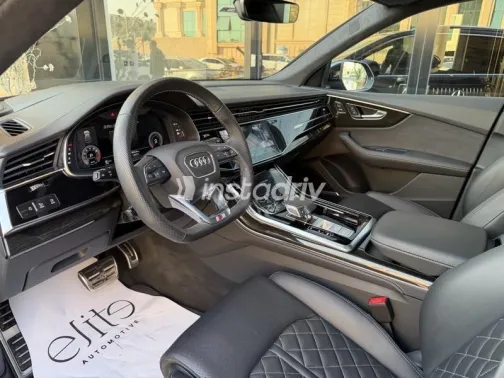 اودي Q8 2025 أسود مستعملة للبيع - 6