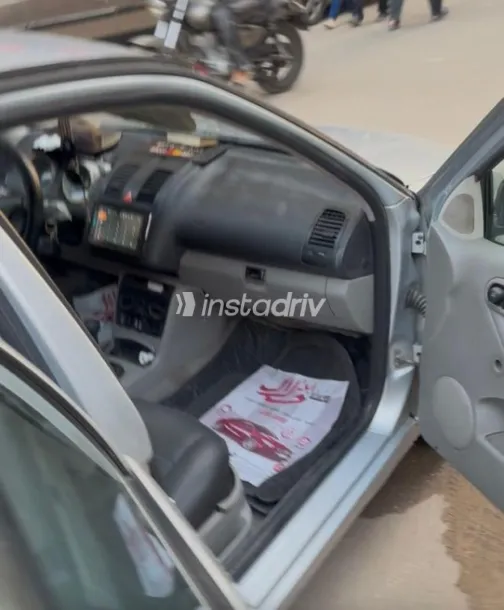 Volkswagen Polo 2001 Gray Used for Sale - 2