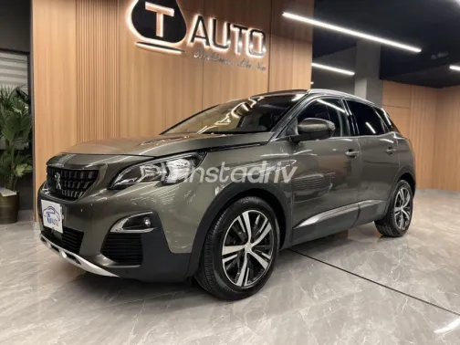 Peugeot 3008 2019 Gold Used for Sale - 3