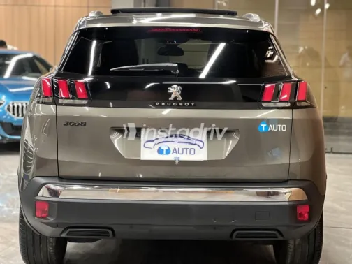 Peugeot 3008 2019 Gold Used for Sale - 8