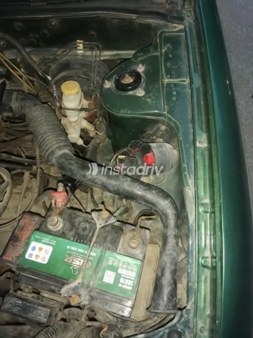 Nissan Sunny 2000 Dark Green Used for Sale - 3