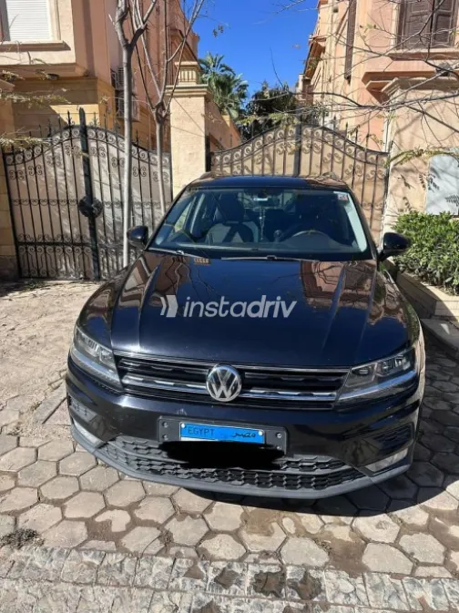 Volkswagen Tiguan 2018 Black Used for Sale - 1