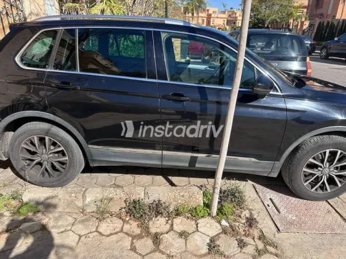 Volkswagen Tiguan 2018 Black Used for Sale - 5
