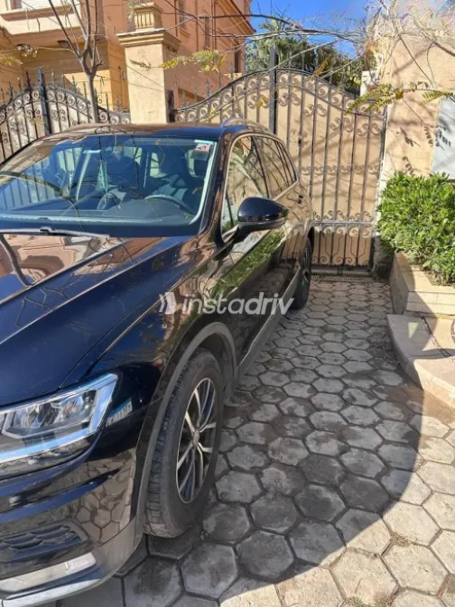 Volkswagen Tiguan 2018 Black Used for Sale - 6
