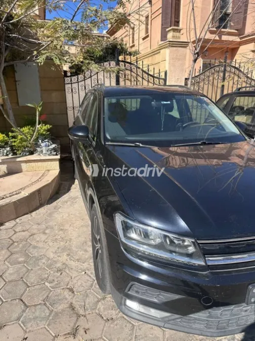 Volkswagen Tiguan 2018 Black Used for Sale - 9