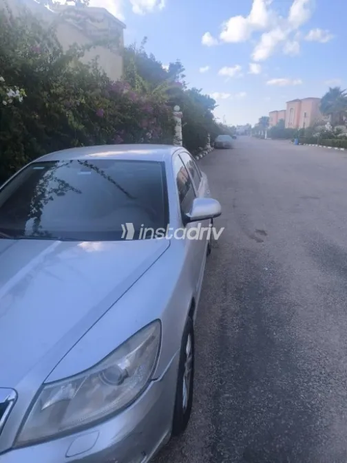 Skoda Octavia 2012 Silver Used for Sale - 1