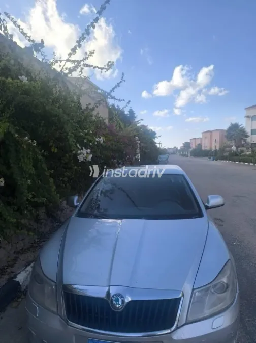 Skoda Octavia 2012 Silver Used for Sale - 5