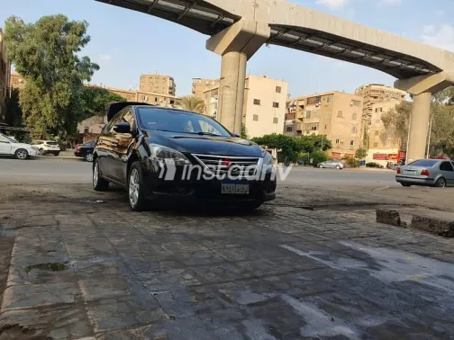 Nissan Sentra 2017 Black Used for Sale - 1
