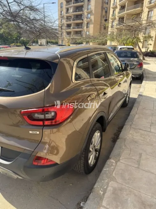 رينو كادجار 2019 ذهبي مستعملة للبيع - 3