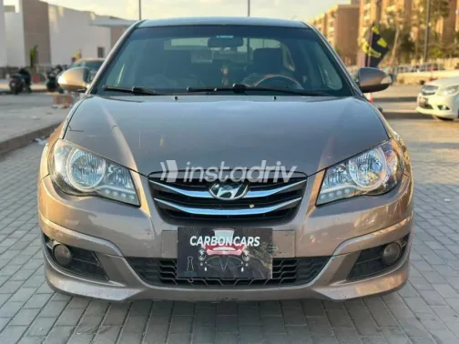 Hyundai Elantra HD 2018 White Used for Sale - 6