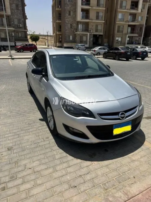 Opel Astra 2016 Silver Used for Sale - 2