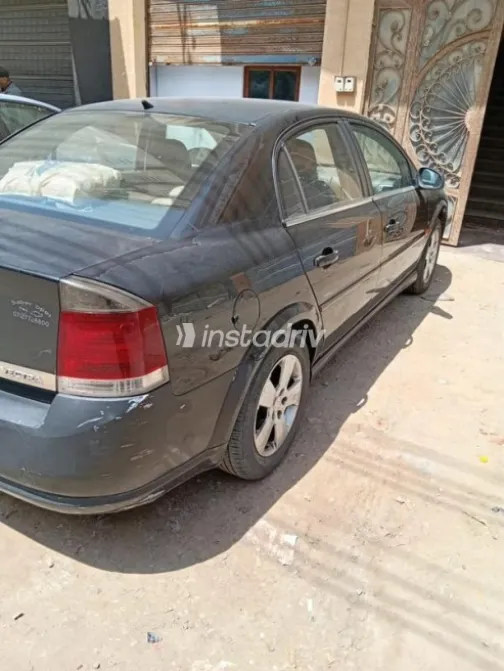 اوبل فيكترا 2008 أزرق مستعملة للبيع - 3