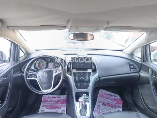 Opel Astra 2019 Silver Used for Sale - 5
