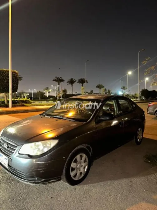هيونداي إلنترا 2008 رمادي غامق مستعملة للبيع - 10