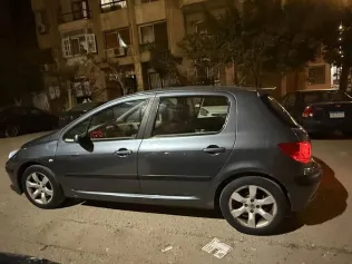 بيجو 307 2007 رمادي مستعملة للبيع
