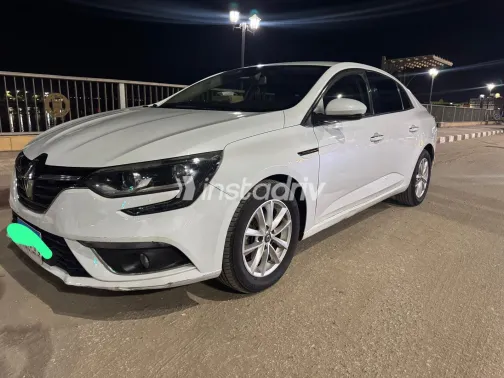 Renault Megane 2019 White Used for Sale - 2