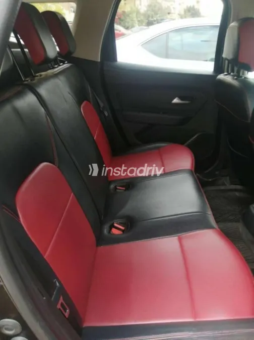 Renault Duster 2019 White Used for Sale - 4