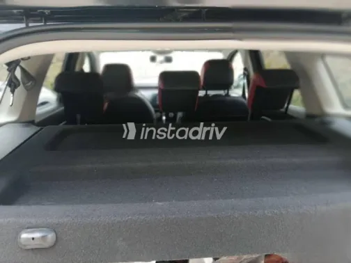 Renault Duster 2019 White Used for Sale - 9