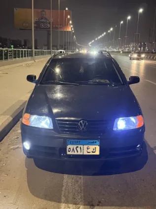 فولكس فاغن باراتى 2004 أبيض مستعملة للبيع