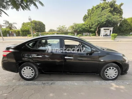 Nissan Sentra 2019 Black Used for Sale - 3