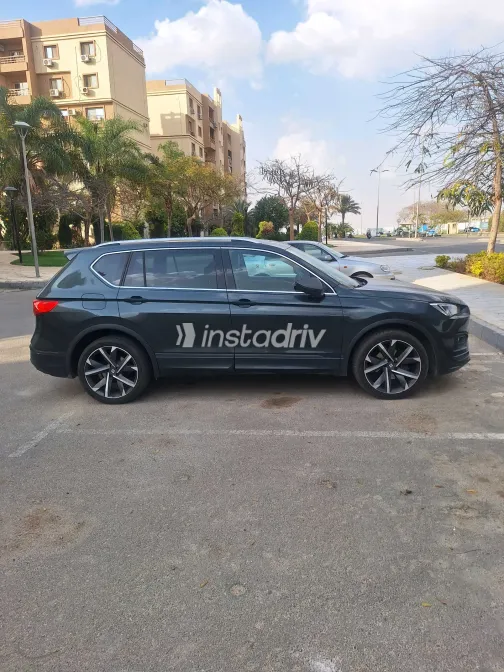 Seat Tarraco 2021 Green Used for Sale - 6