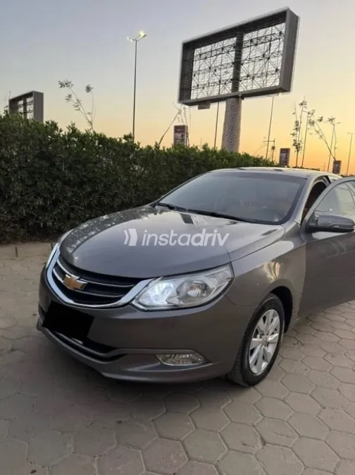 Chevrolet Optra 2023 White Used for Sale - 1