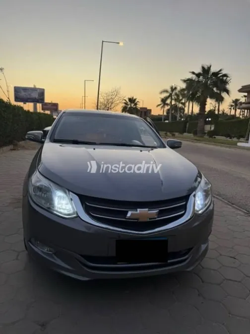 Chevrolet Optra 2023 White Used for Sale - 2